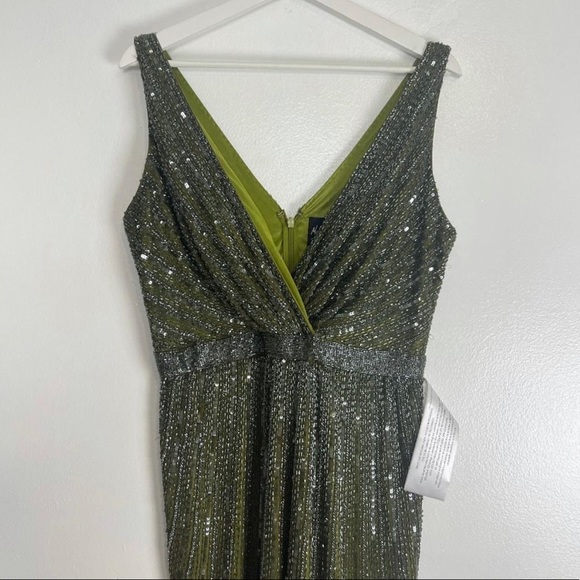 MAC DUGGAL Sleeveless Surplice V-Neck Beaded A-Line Gown in Olive Size US 12 - Picture 3 of 5